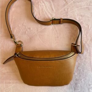 Poppy & Peonies the Sidekick, cognac